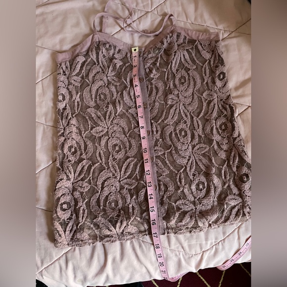 Purple Lace Tank - Picture 5 of 5